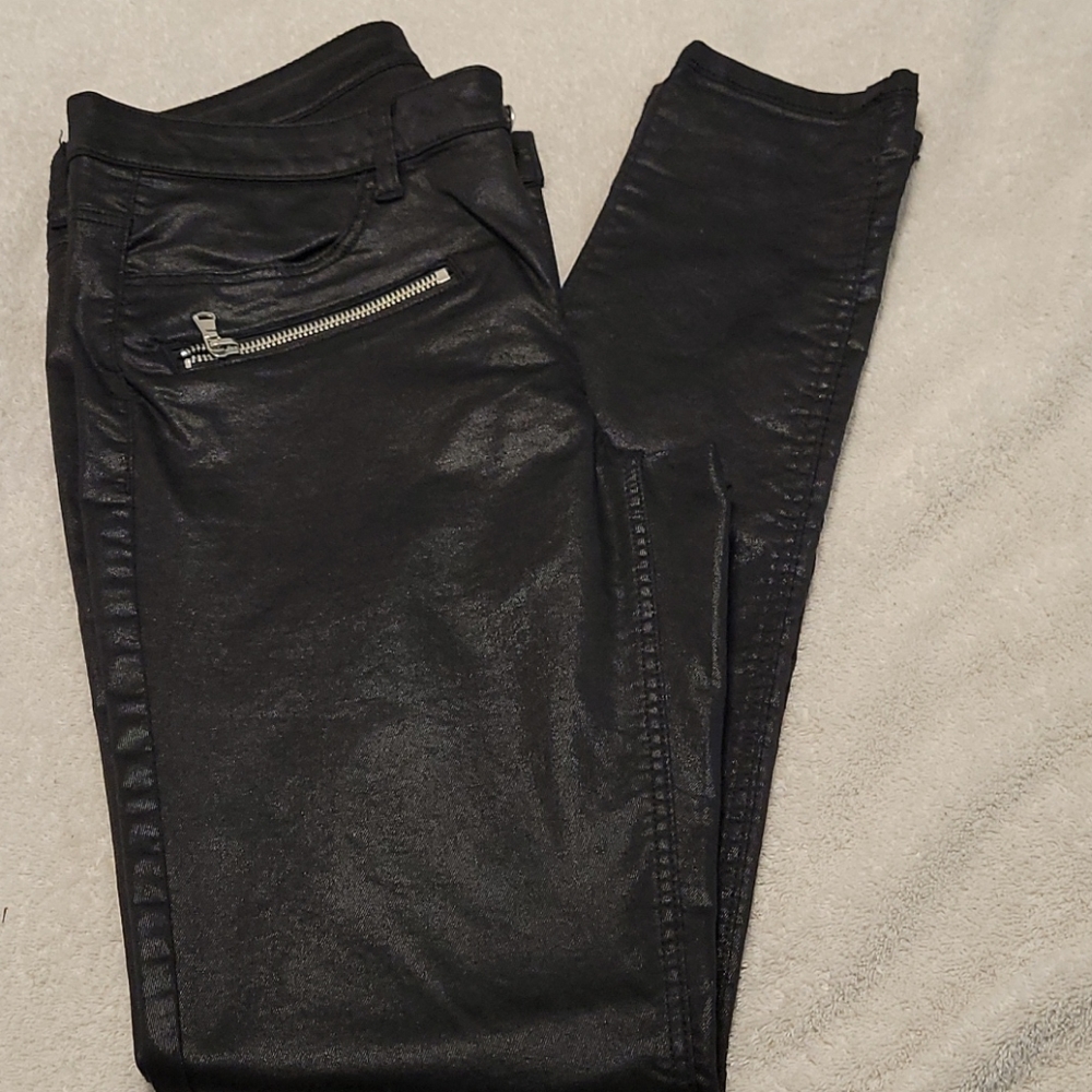 Shiny, black pants